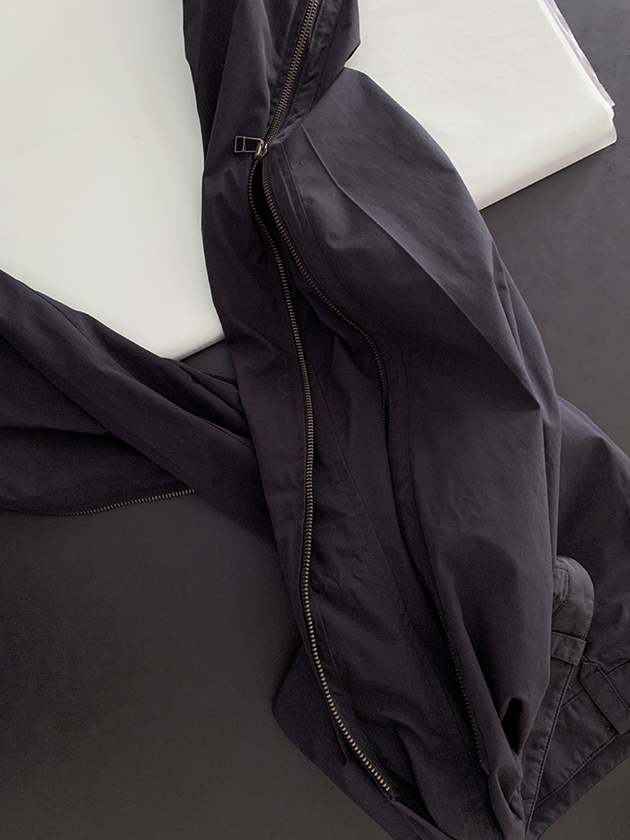80's "ISSEY MIYAKE" side zip wide Pants (Archive)