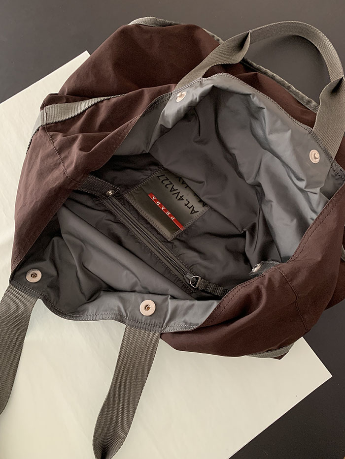 90's "PRADA Sport" Tote Bag (Rare Design) ๋ณต์ 