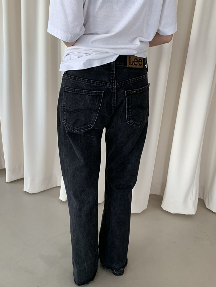 90's LEE - size 28-29 (classic boot cut)