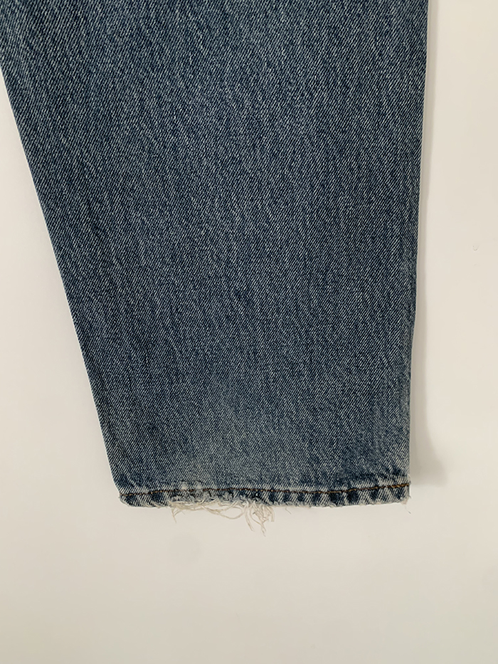 Levi's 501 - size 31 (classic straight fit)