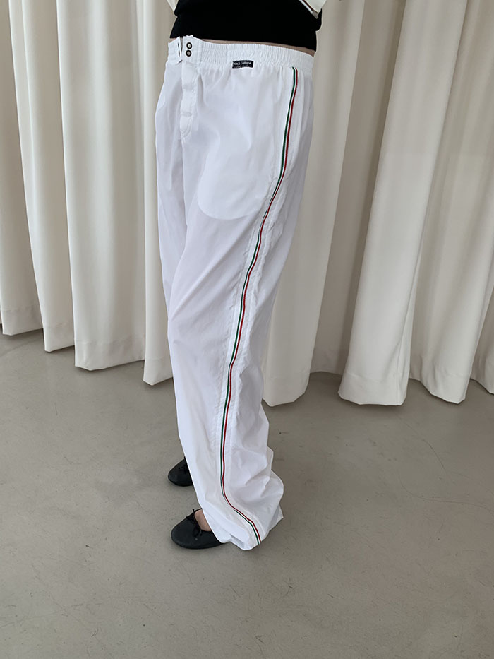 's "Dolce & Gabbana" Pants 벽샷