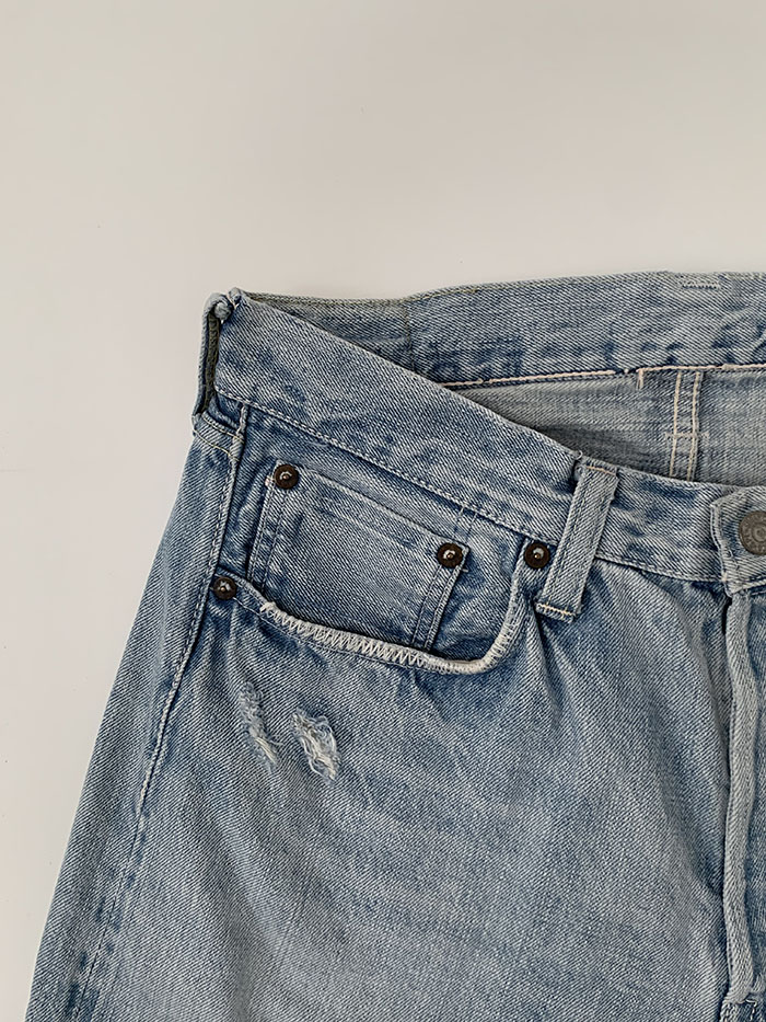 Levi's Short - size 28 (classic straight fit) 복제