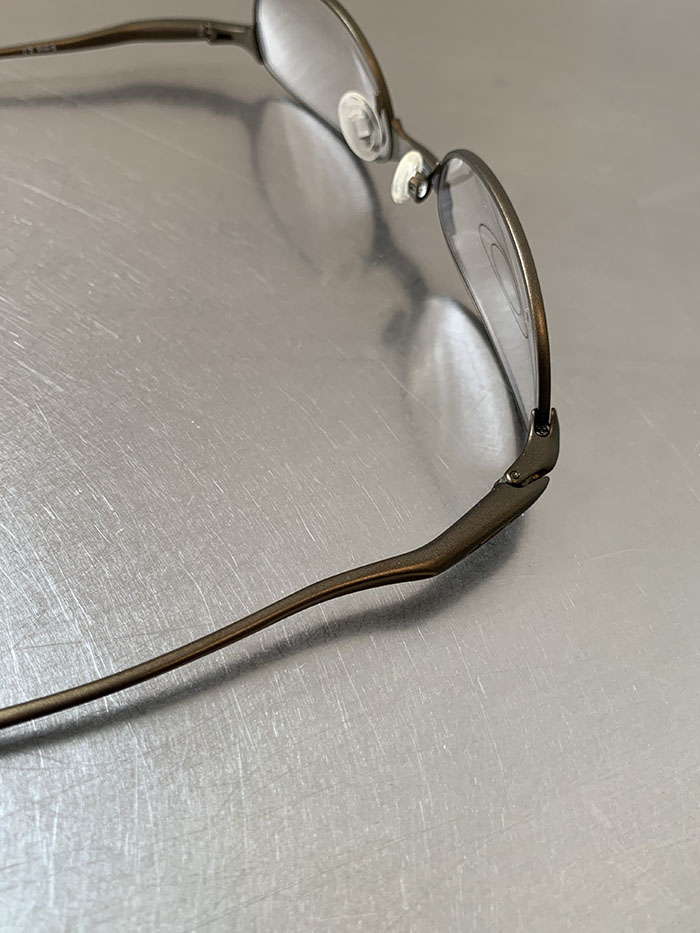 (Deadstock) 90’s "OAKLEY E-wirer 2.1" Sunglasses (RARE)