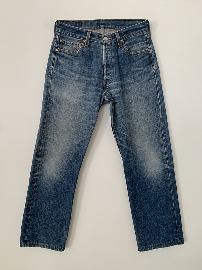 90's Levi's 501xx - size 27-28 (classic straight fit) 복제 복제