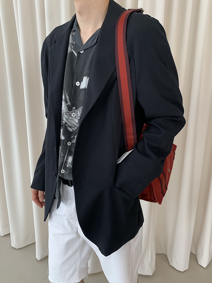 00's "Giorgio Armani" Three buttons Raglan Jacket