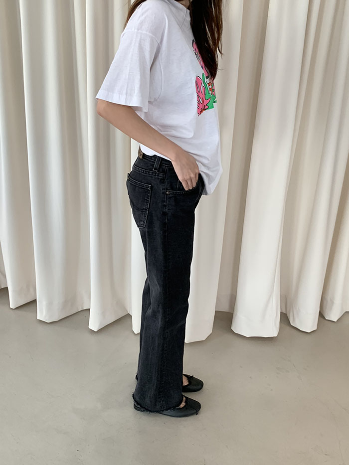 90's LEE - size 28-29 (classic boot cut)
