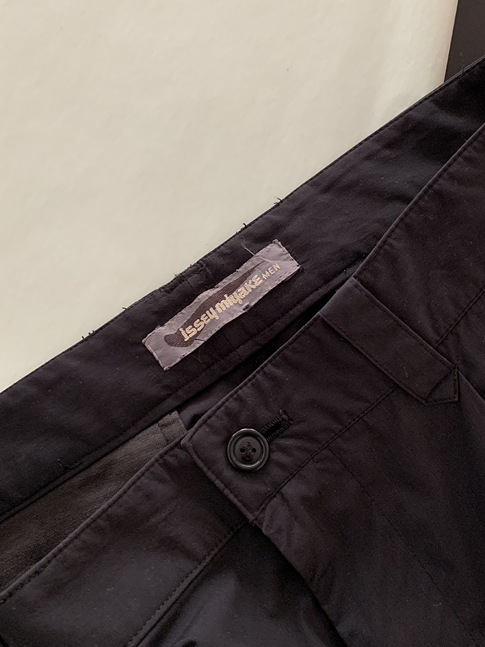 80's "ISSEY MIYAKE" side zip wide Pants (Archive)
