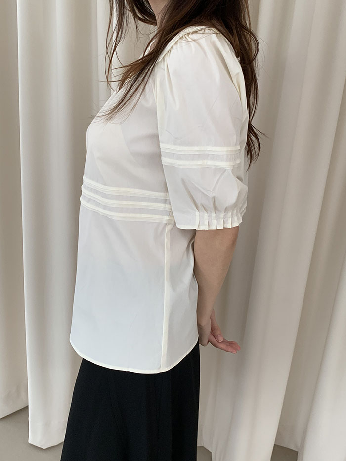 00's "miumiu" viscose rayon back button Blouse 복제