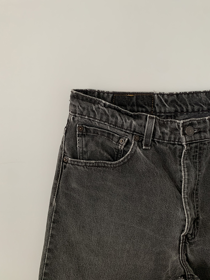 90's Levi's 550 - size 30 (classic relaxed fit) 상세사진 찍어서 올리면됨