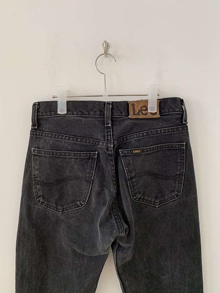 90's LEE - size 28-29 (classic boot cut)