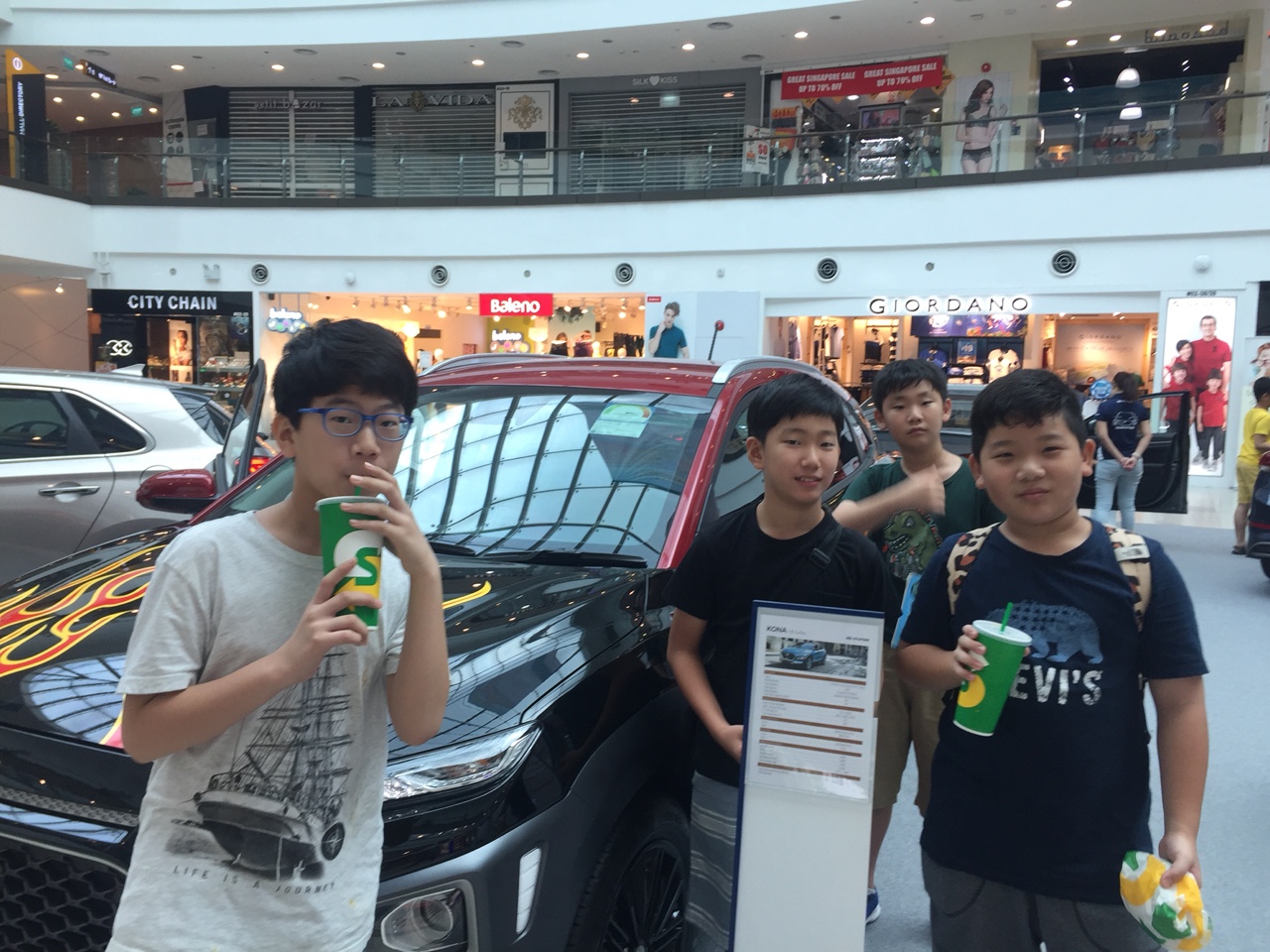 9404a6316af17.jpg