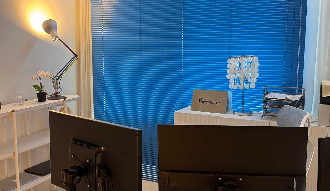 광고대행사 사무실 실내