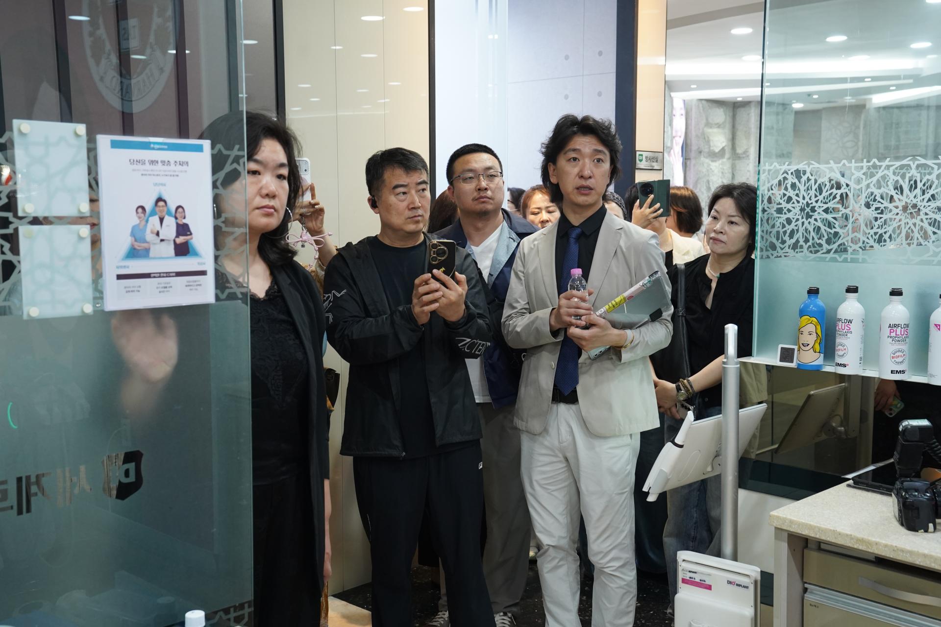 부산임플란트 (2).JPG