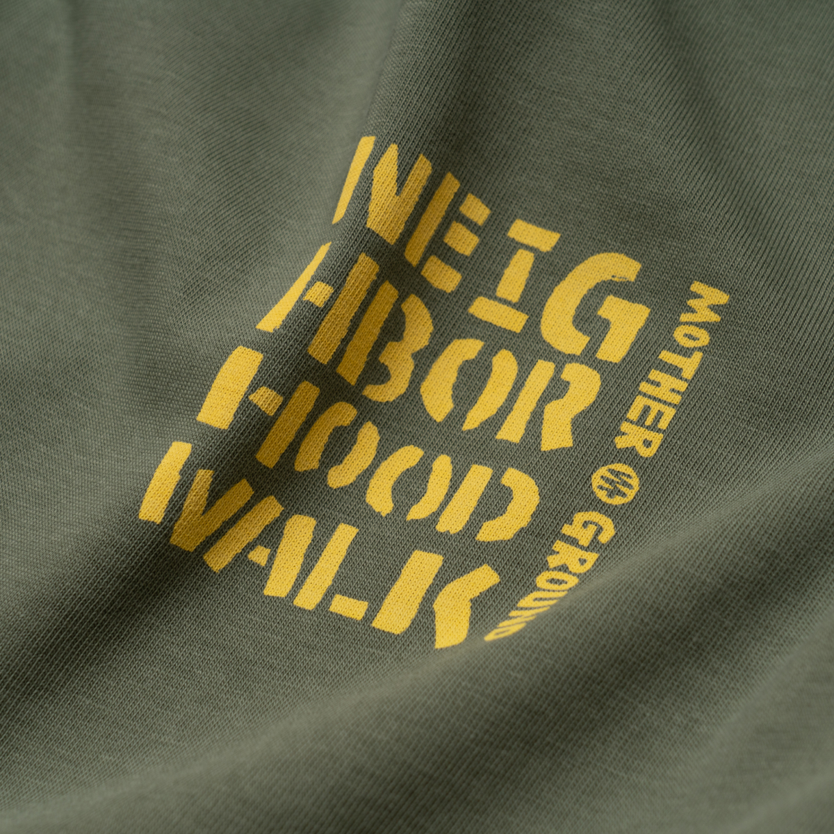 T011 NEIGHBOR (KHAKI) 동네