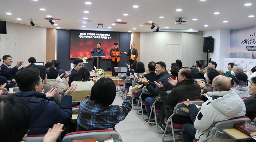 228207fabb9d4.jpg