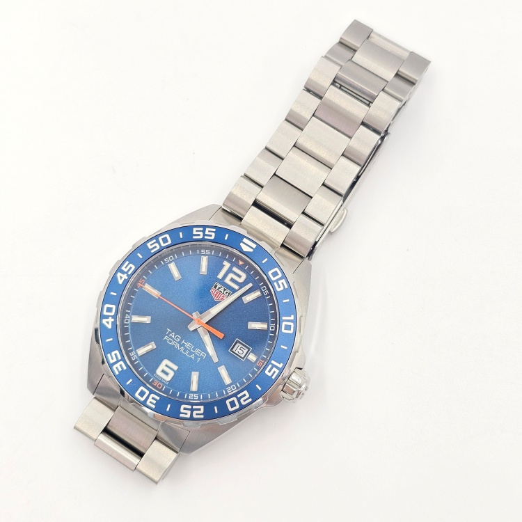 태그호이어 포뮬러1 데이트 스틸 쿼츠 시계 43mm 5552