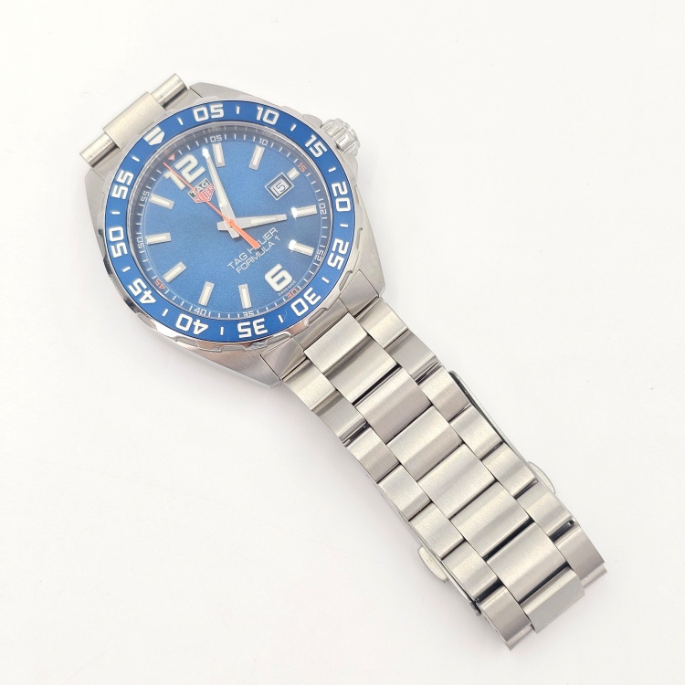 태그호이어 포뮬러1 데이트 스틸 쿼츠 시계 43mm 5552