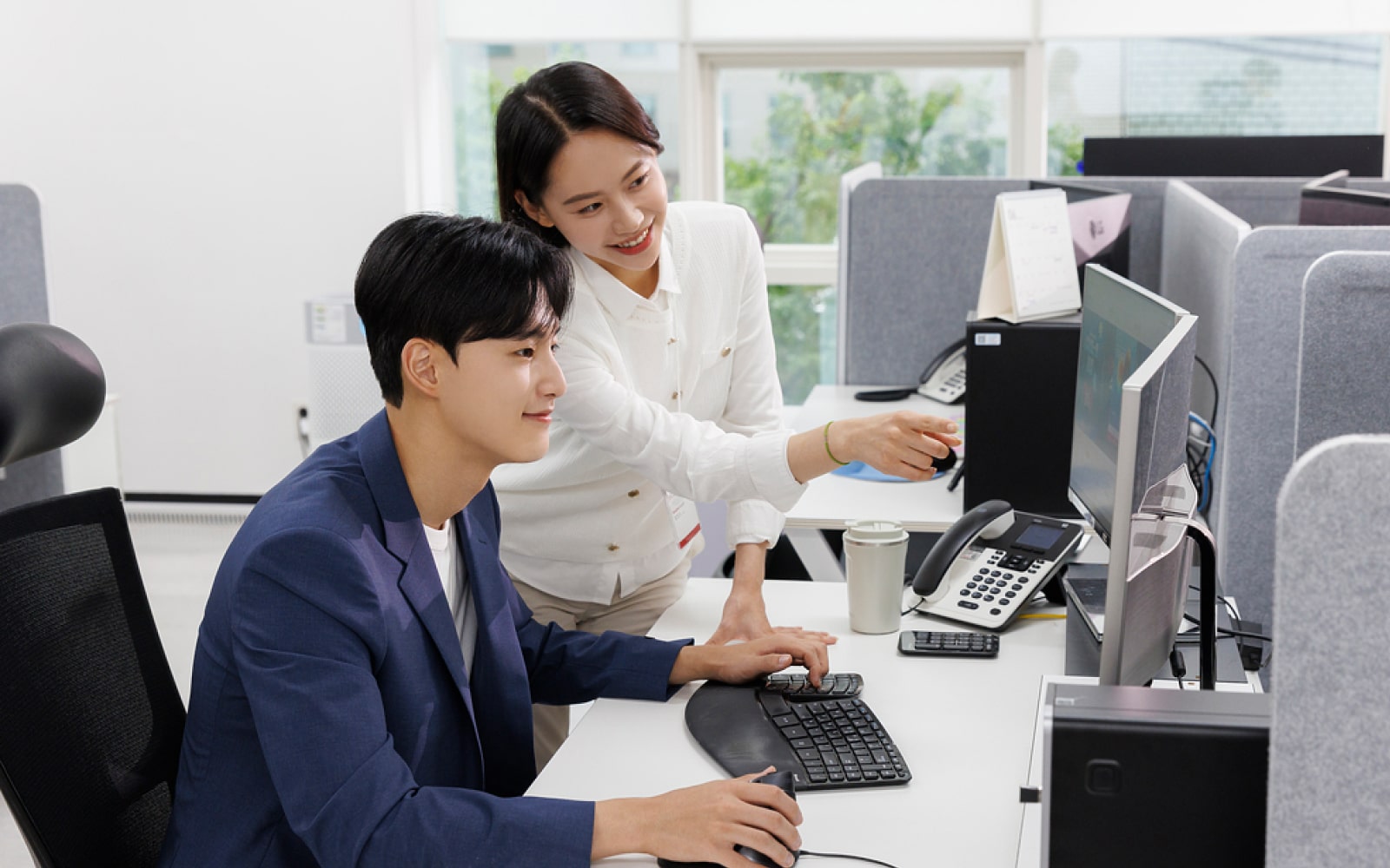 신입사원 교육 커리큘럼, 신입사원 업무 적응 기간, 첫 출근 준비물, 신입사원 교육 매뉴얼, 채용 브랜딩 전략