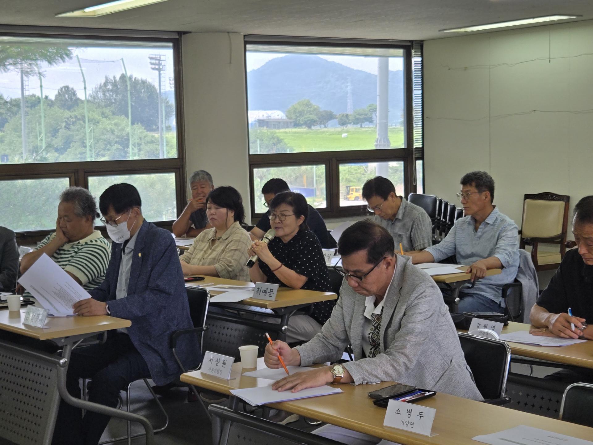 fe8e7a77b2185.jpg