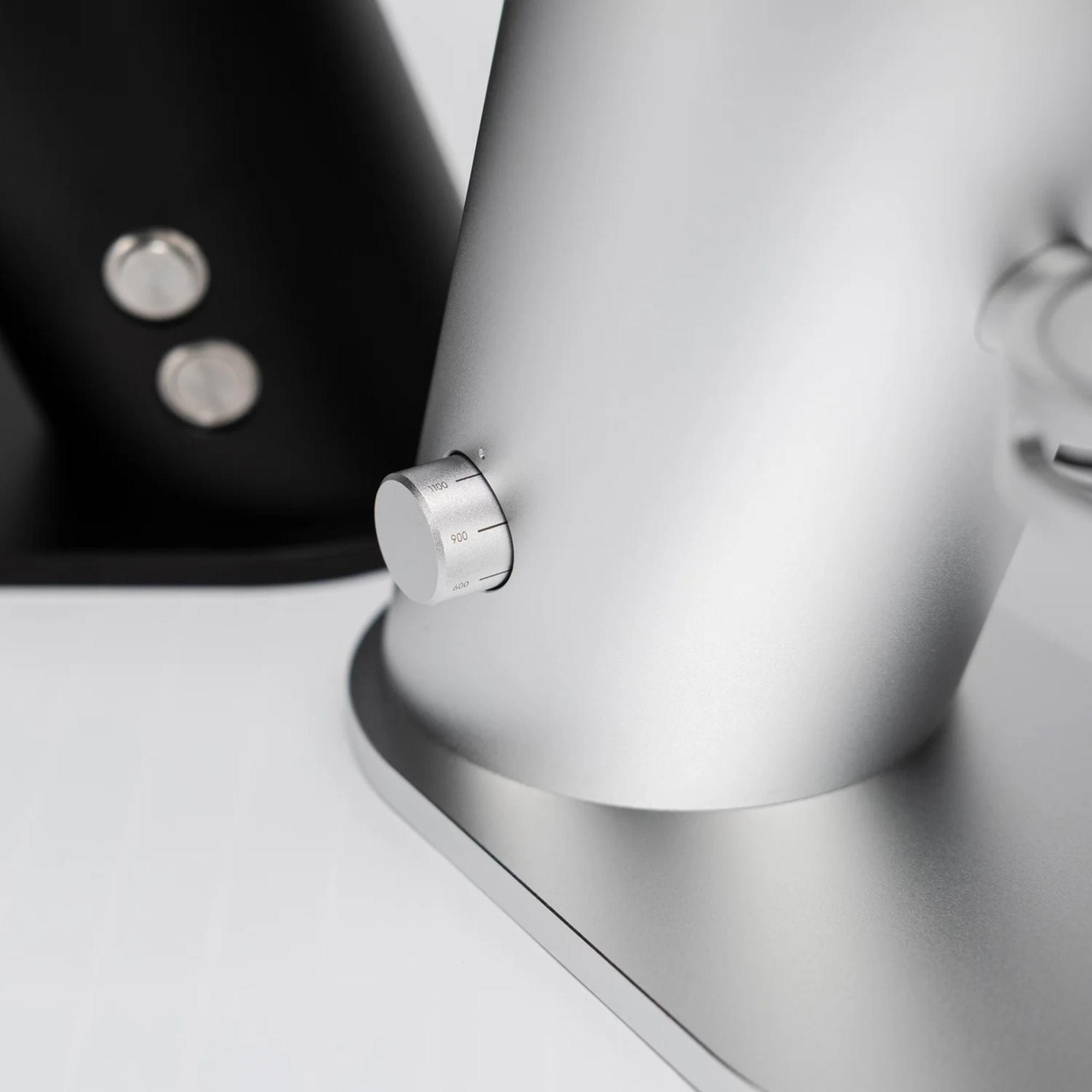 LAGOM P80 Flat Burr Grinder