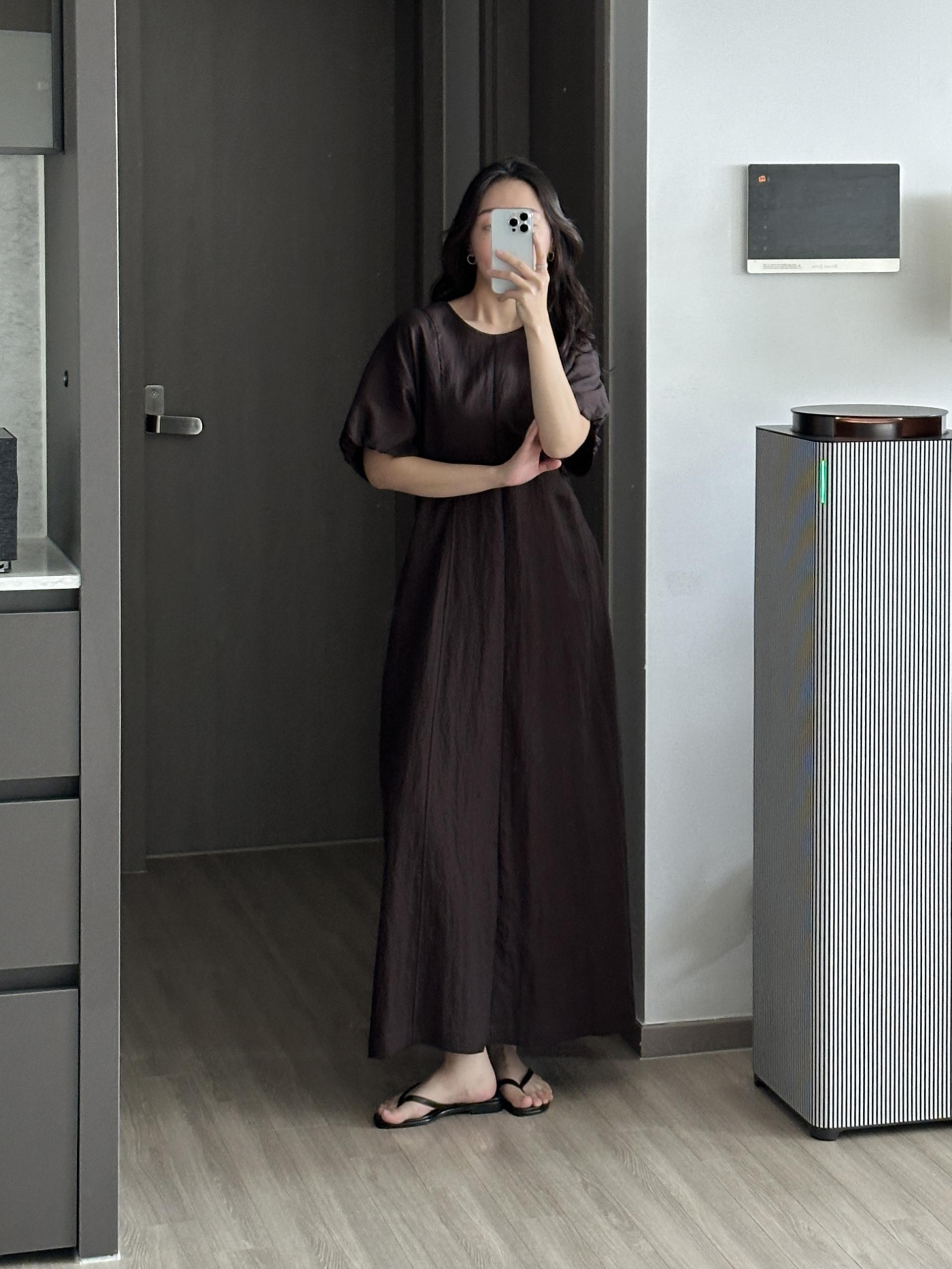 고트 원피스 | 2 COLOR