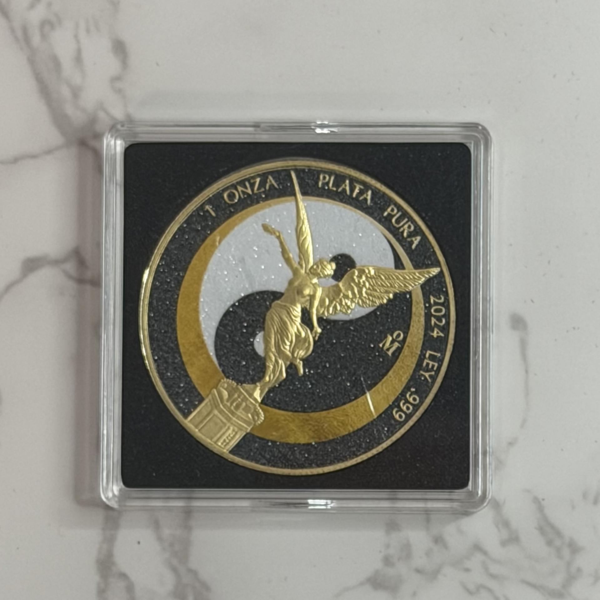 ‘Sun & Moon - Yin Yang Diamond Dust 1 Oz Silver Coin'