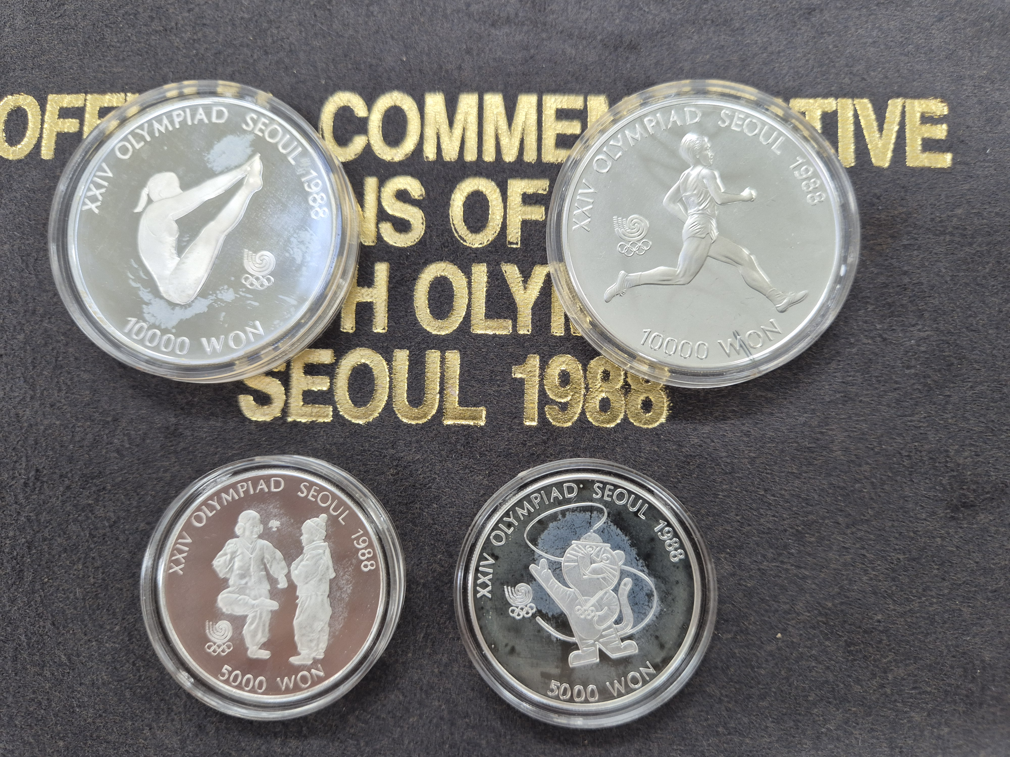 1988년 제24회 서울올림픽대회 기념주화 금.은화세트 32종