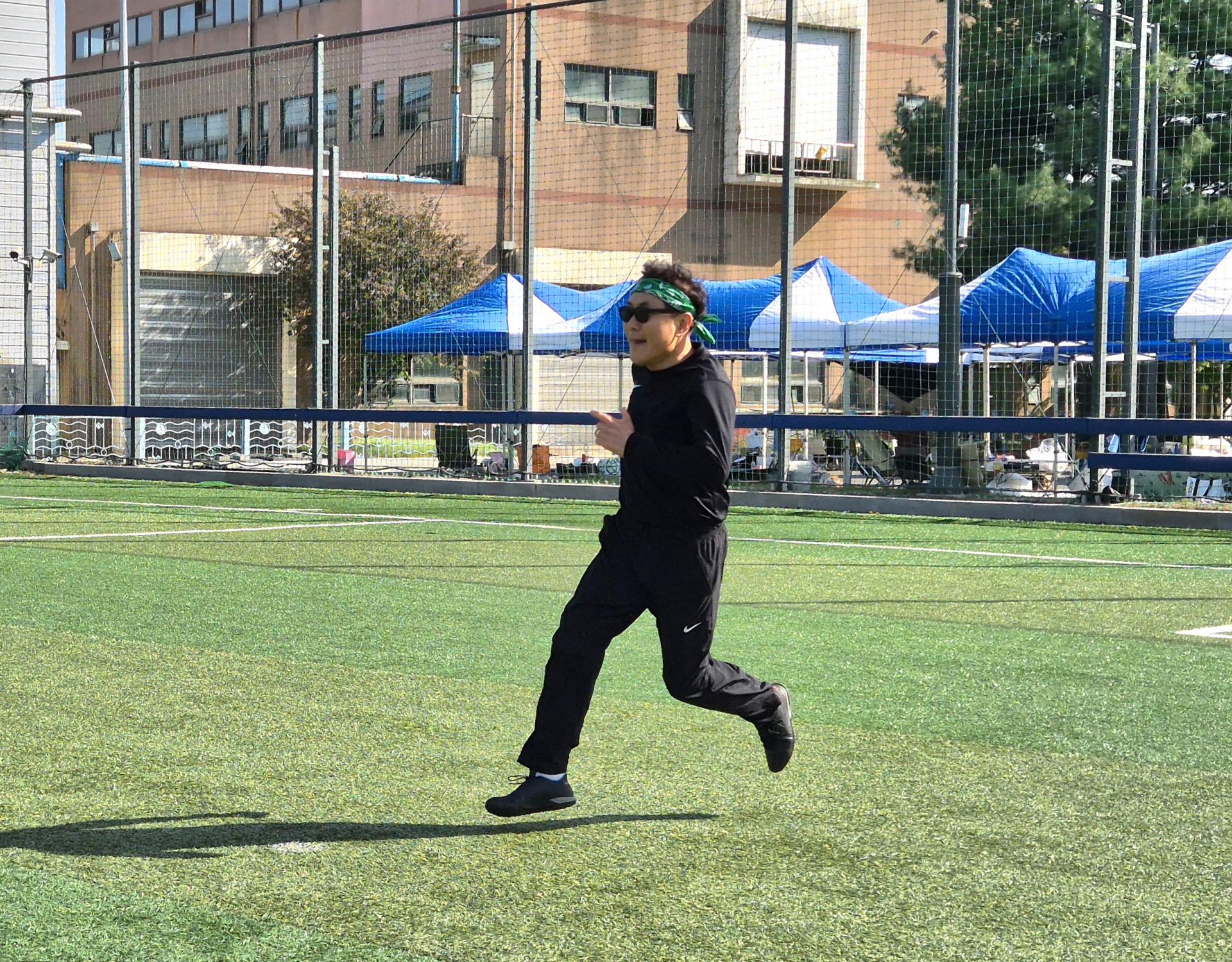 21049c993da9d.jpg