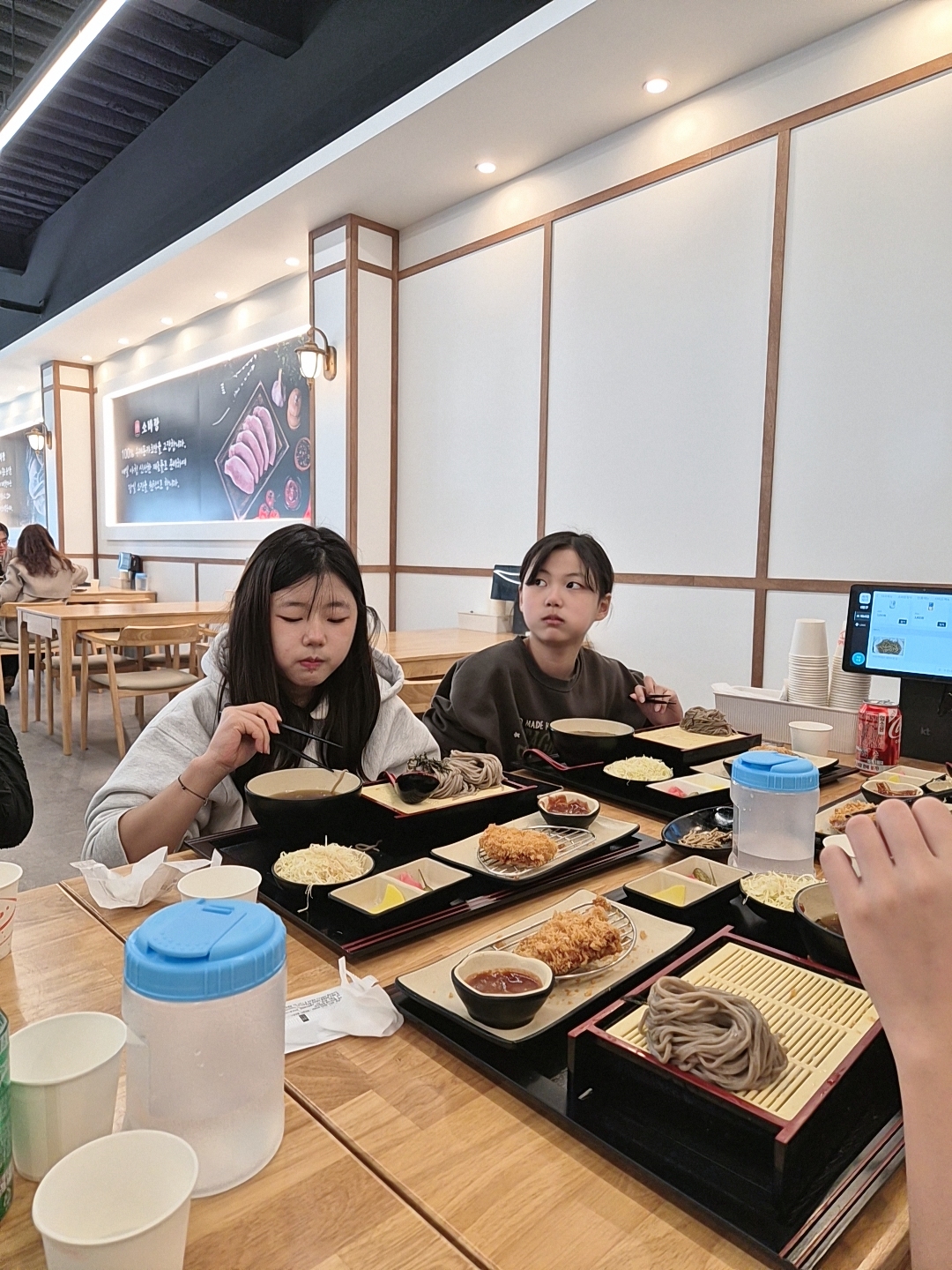 9d9e82c9042b4.jpg