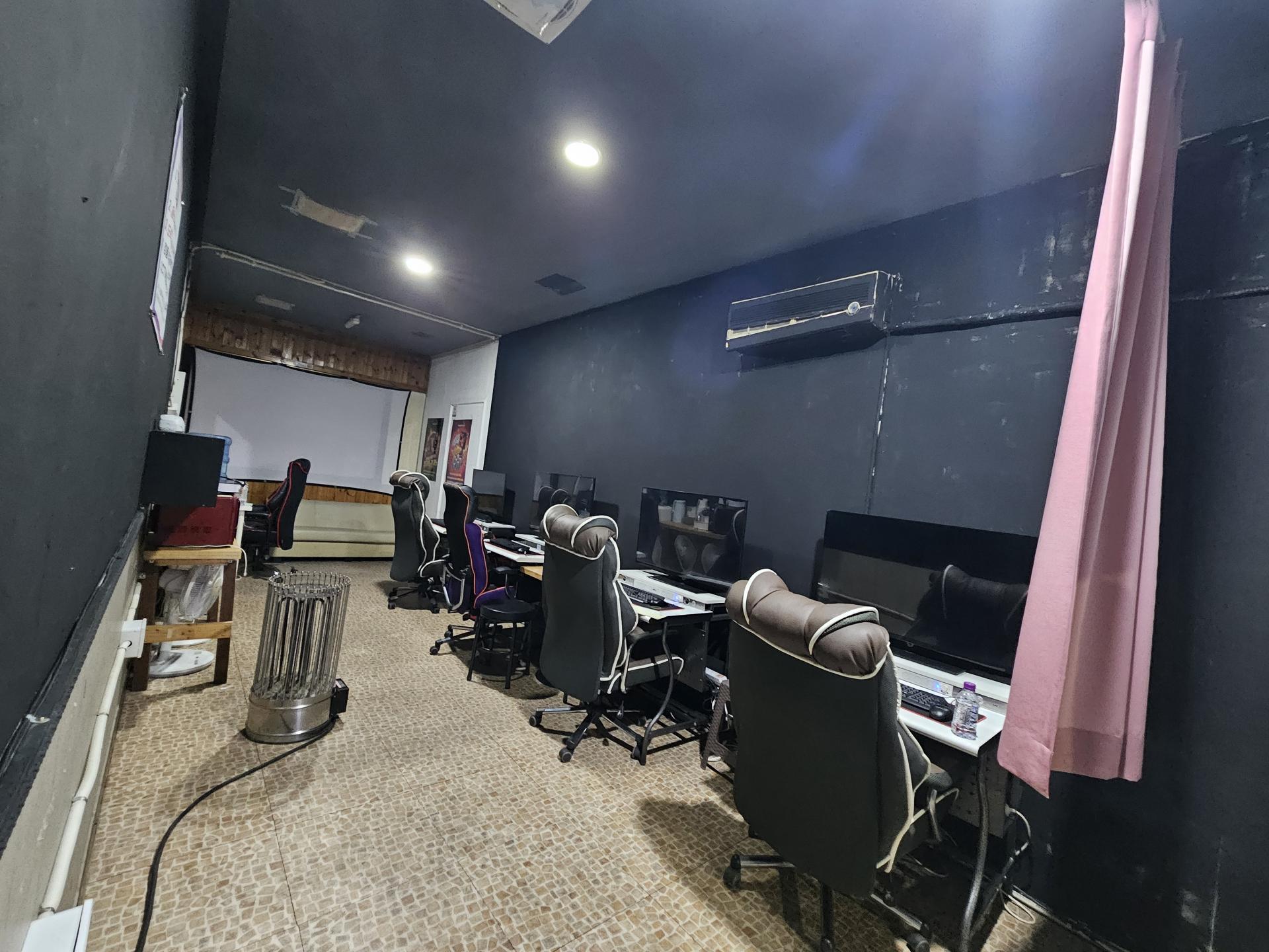 구미 봉곡동 자리 좋은 PC방 판매합니다