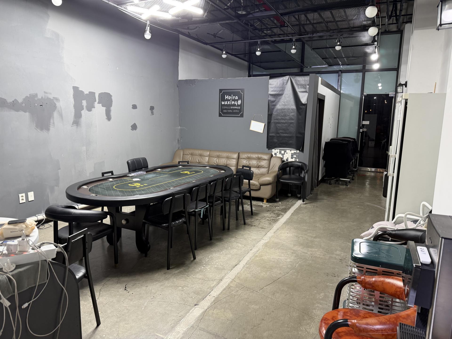 사진첨부함 성정동 프라지움5차 pc방