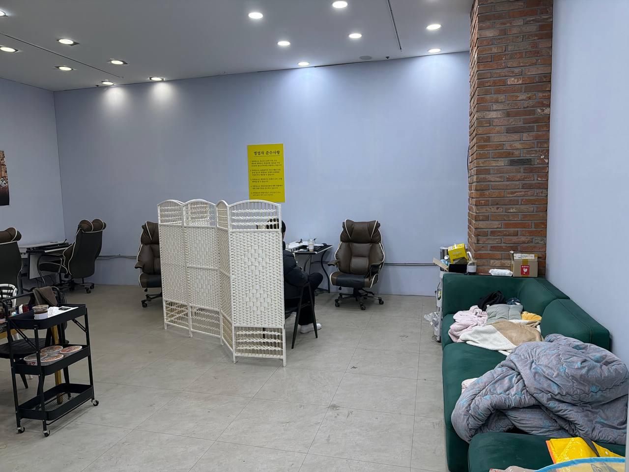 51블럭 시흥시 정왕동  유동인구 많음 !! 자리최상