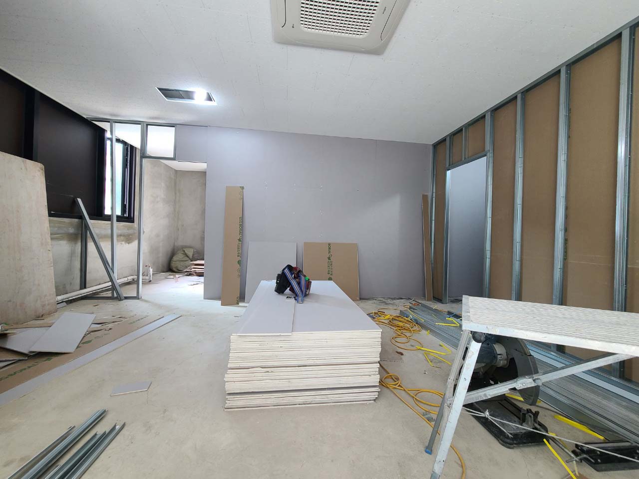 구리시 동물병원 인테리어 공사 : COMMERCIAL FACILITY 구리시 동물병원 인테리어 공사 : Commercial Facility