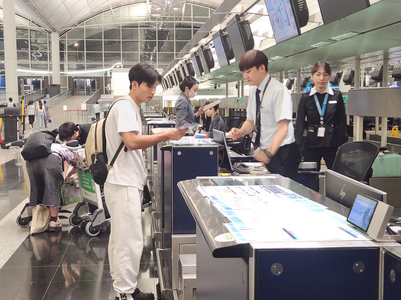 공항에서 직접 체크인 (1).jpg