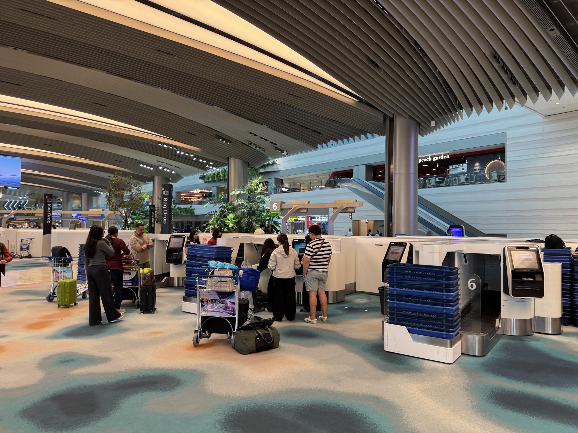 싱가포르 창이공항 2터미널 위탁수화물