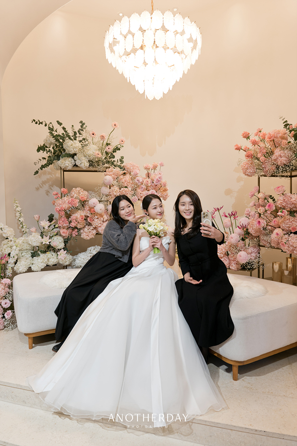 2edc293e845a6.jpg