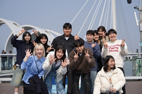 449d0760e4c16.png