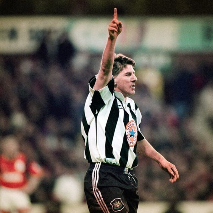 Peter-Beardsley-Newcastle-United-May-1996-0ac17a242408841f6b09202db2390ab1.jpg [90min] 프리미어 리그 역대 영국인 선수 top 30