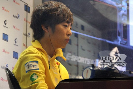 2637E73454BA82AB15.jpg BJ가 된 스타 프로게이머.jpg