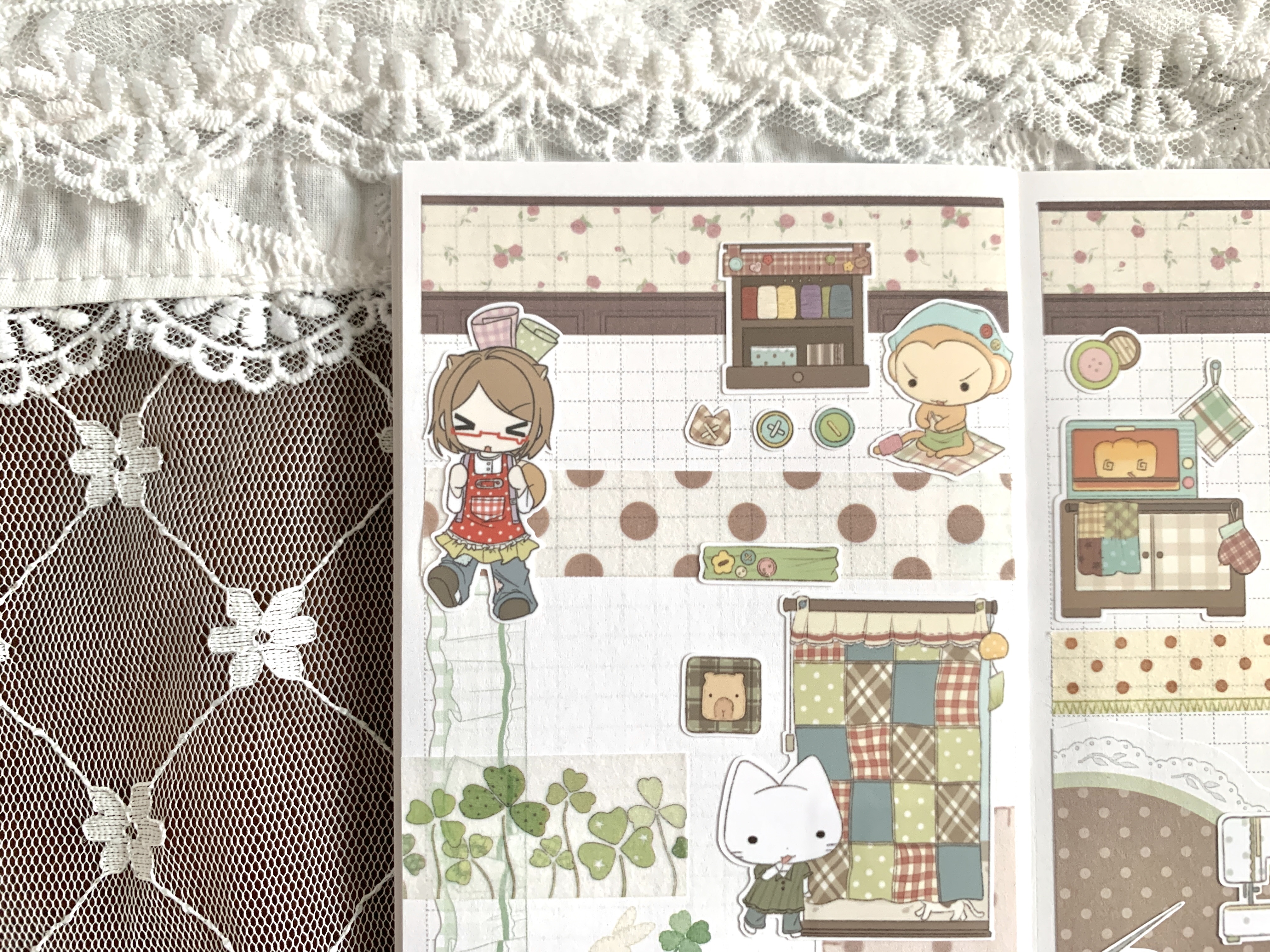 kimhaengpu | Vintage small-floral wallpaper masking tape