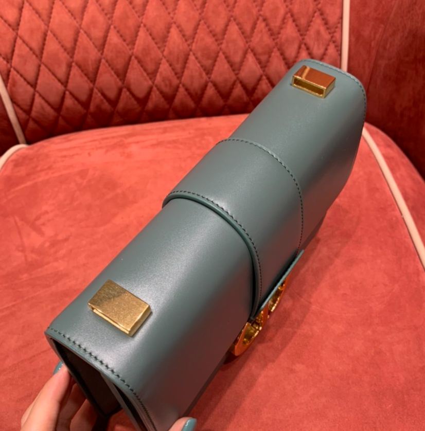 bebfe71d54872.png