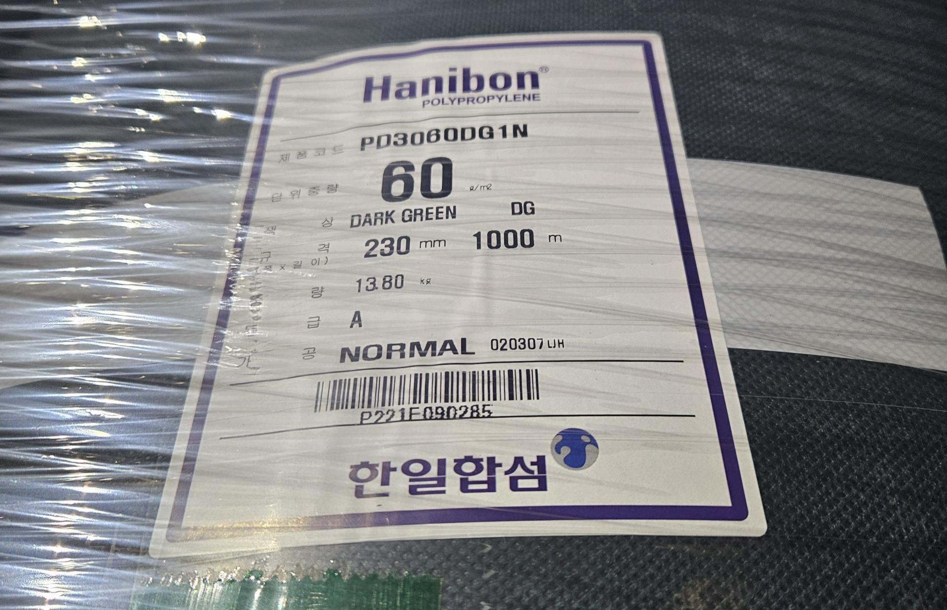 ba758732fa400.jpg