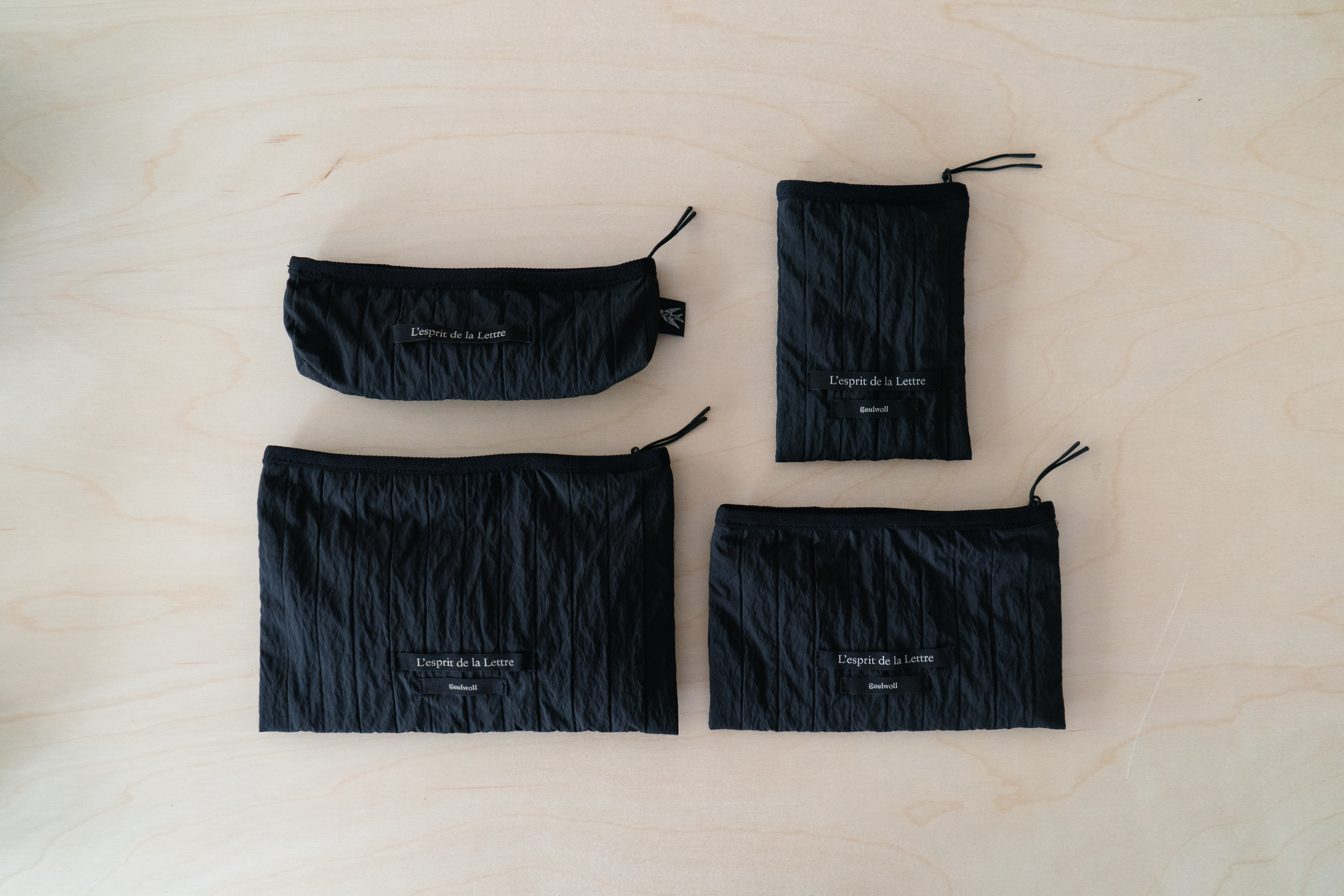 Easy Black Pouch 이지 블랙 파우치
