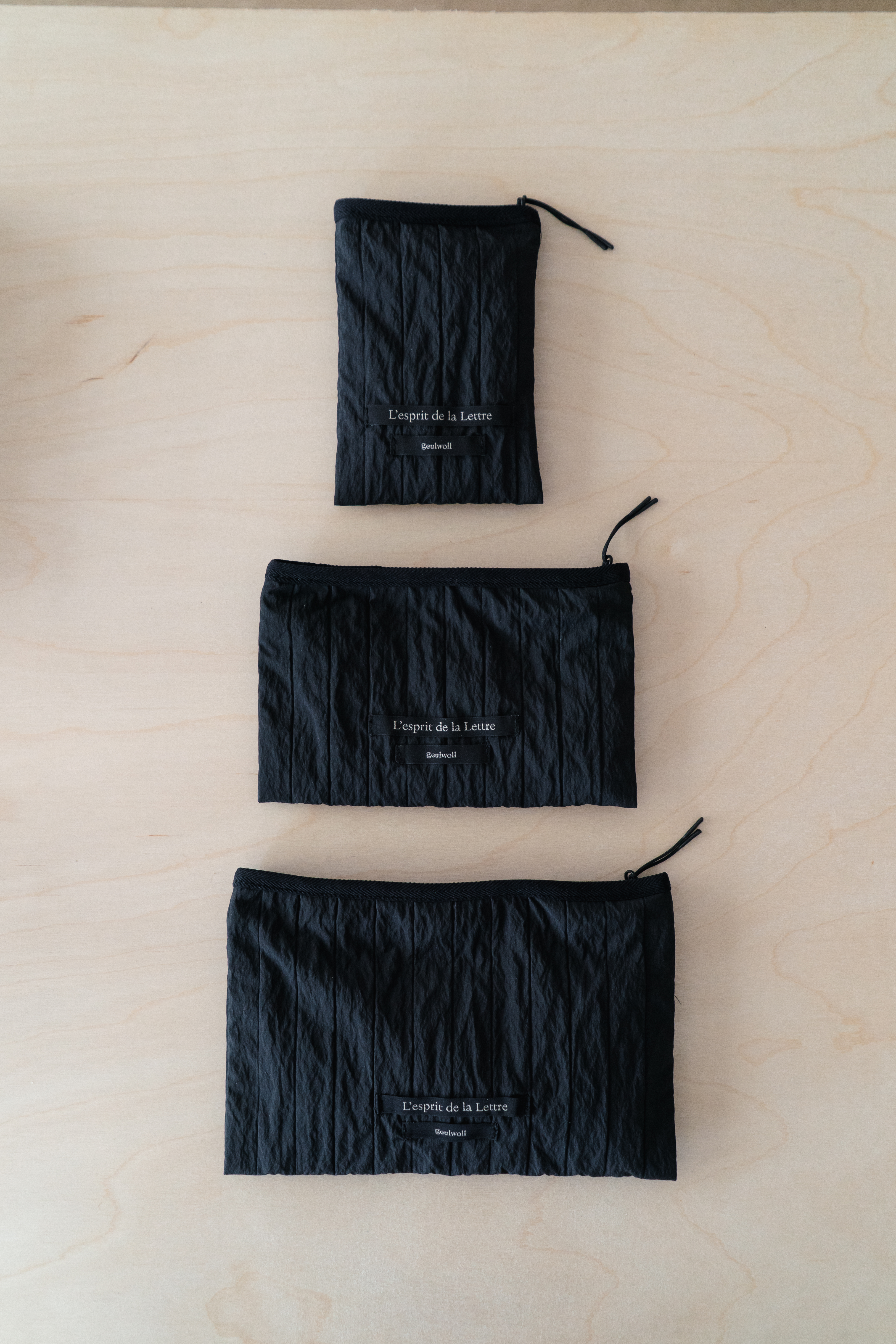 Easy Black Pouch 이지 블랙 파우치