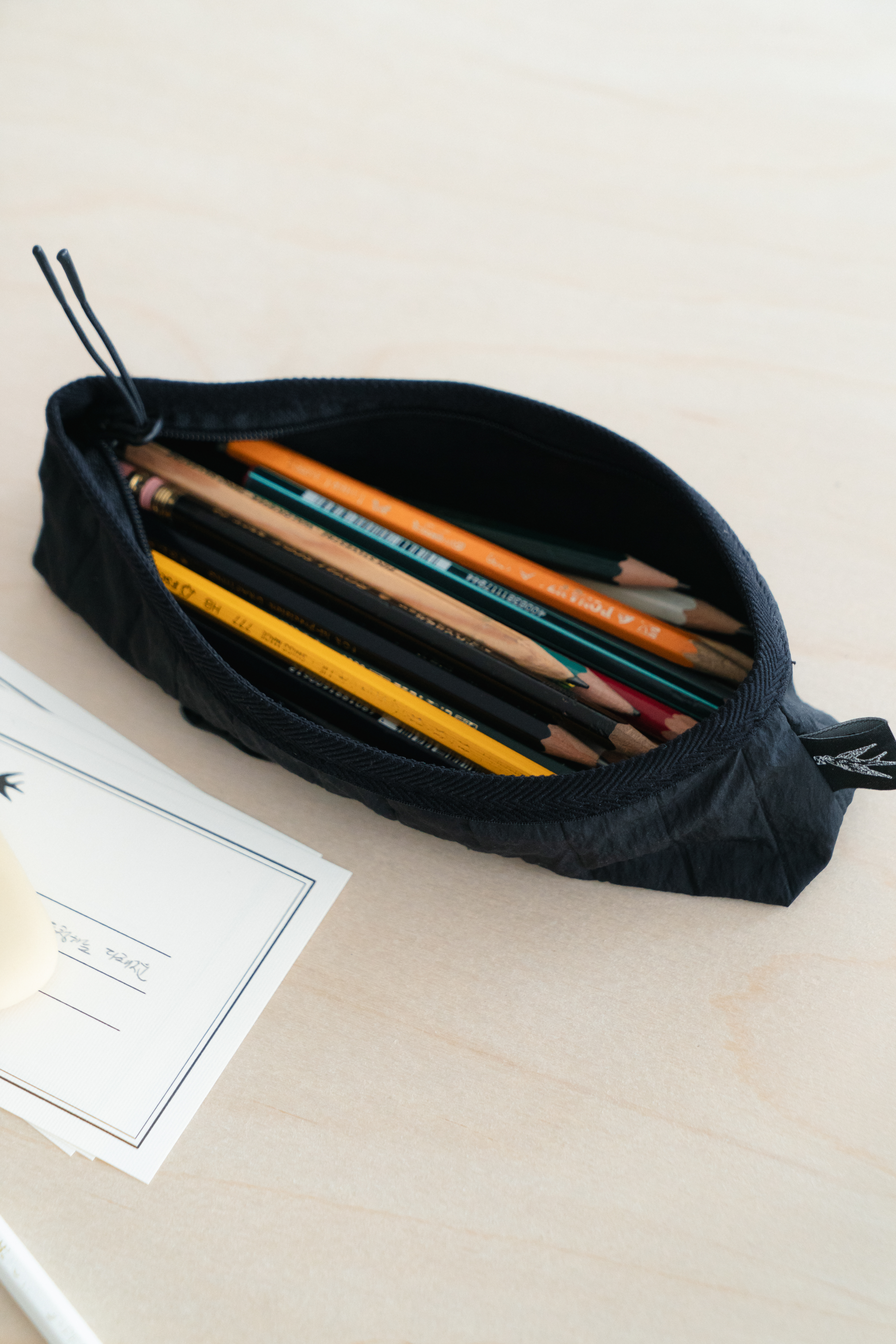 Easy Black Pencil Case 이지 블랙 필통