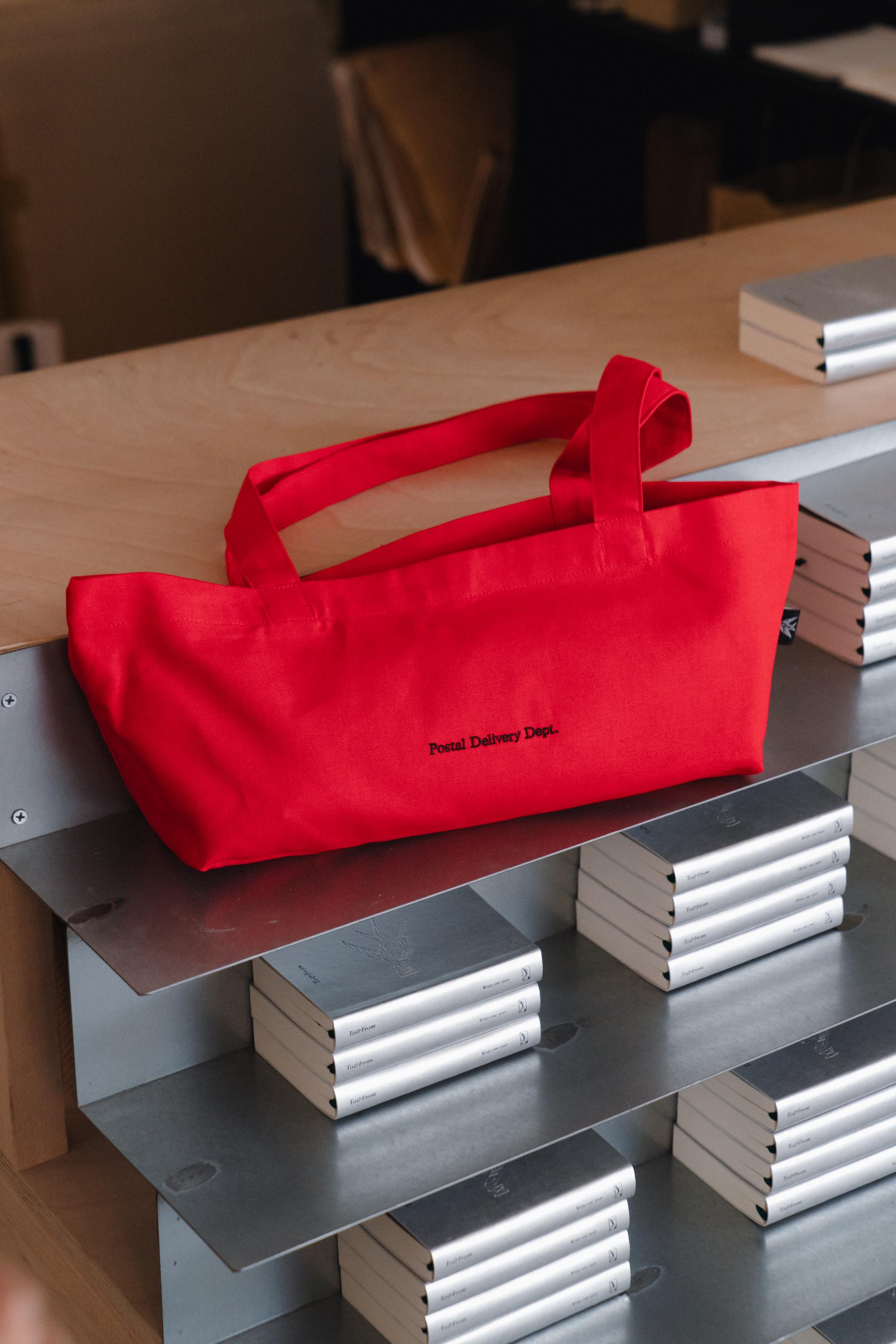 Postal Wide Bag 포스탈 와이드 백, 2colors