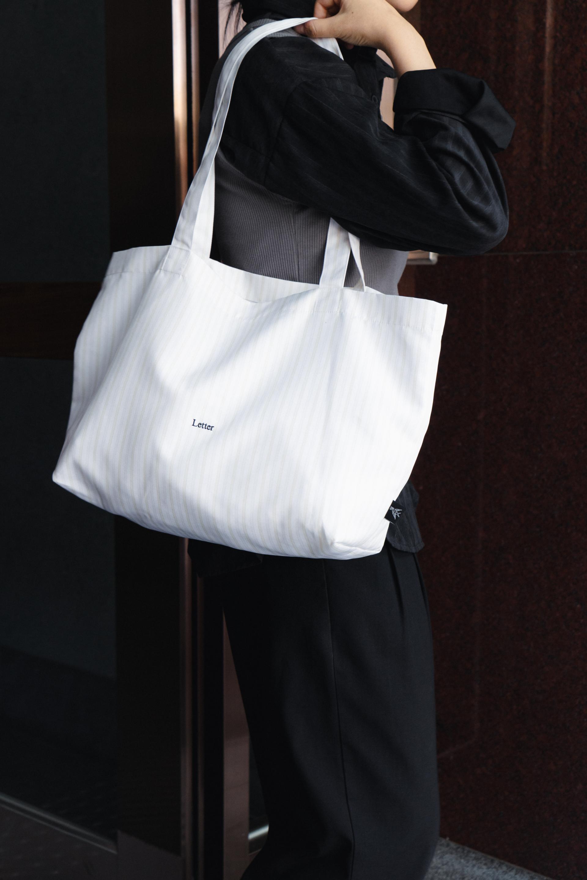 Stripe Letter Bag 스트라이프 레터 백, 2sizes