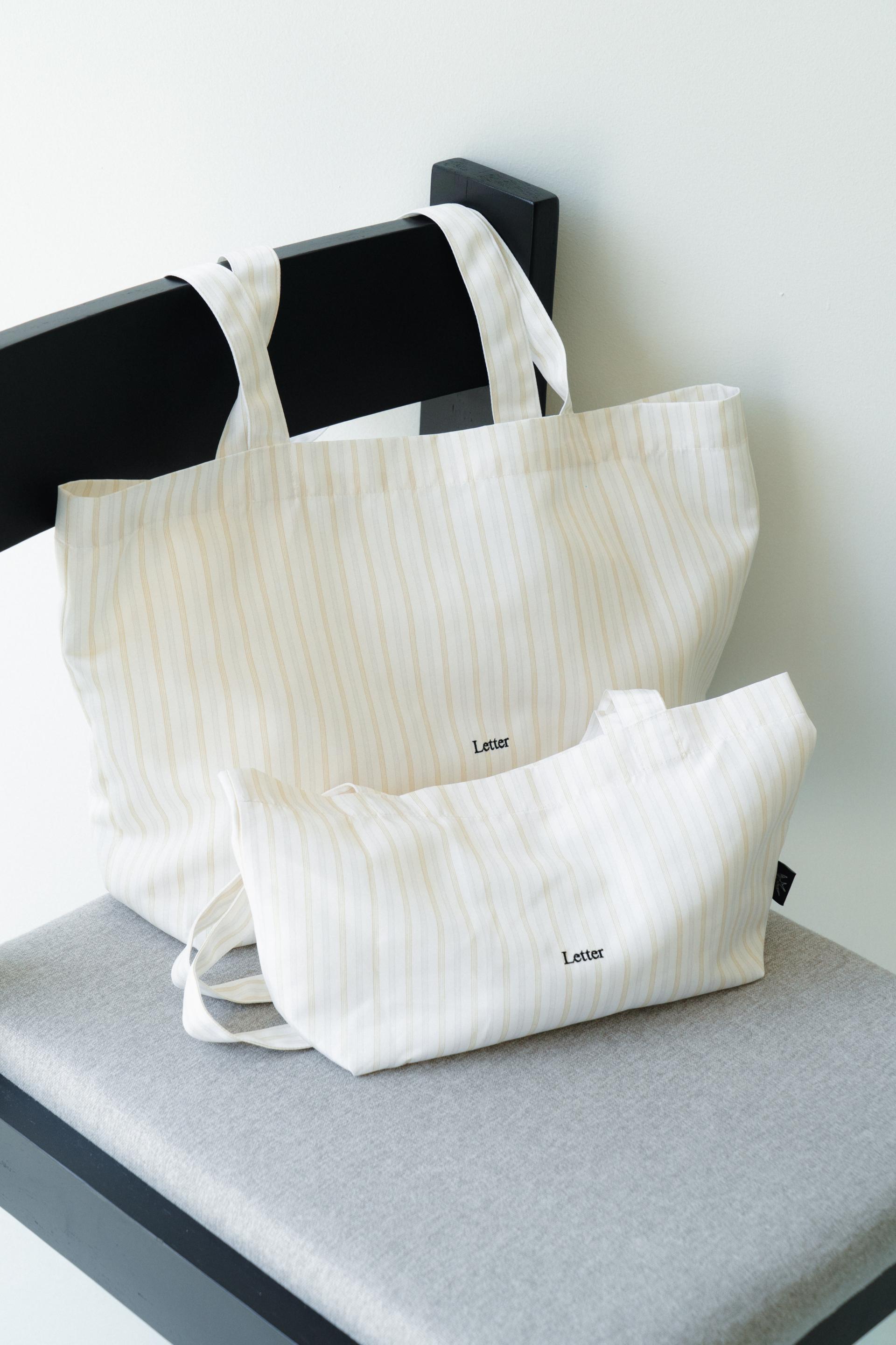 Stripe Letter Bag 스트라이프 레터 백, 2sizes