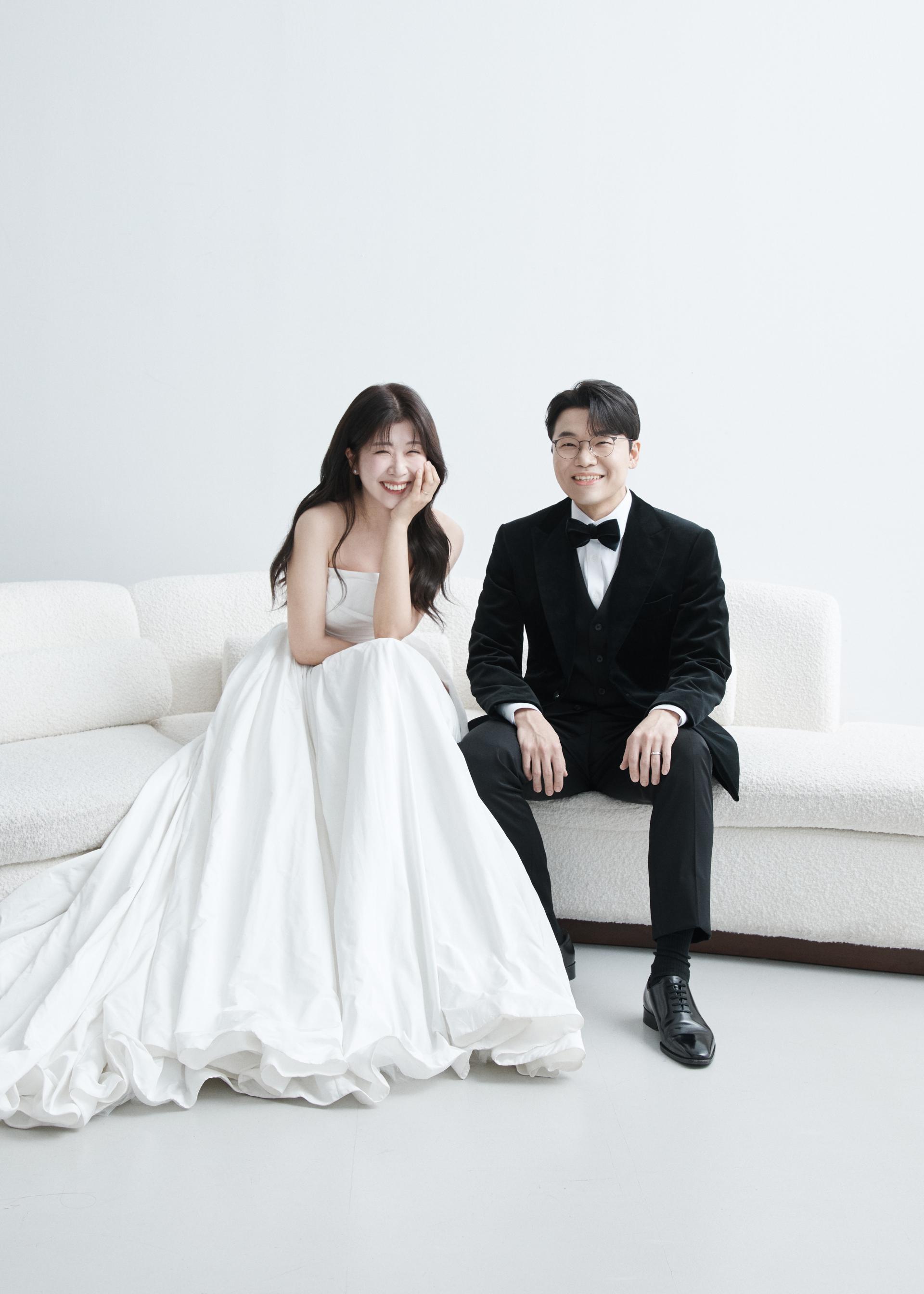 8a749244bf7c5.jpg