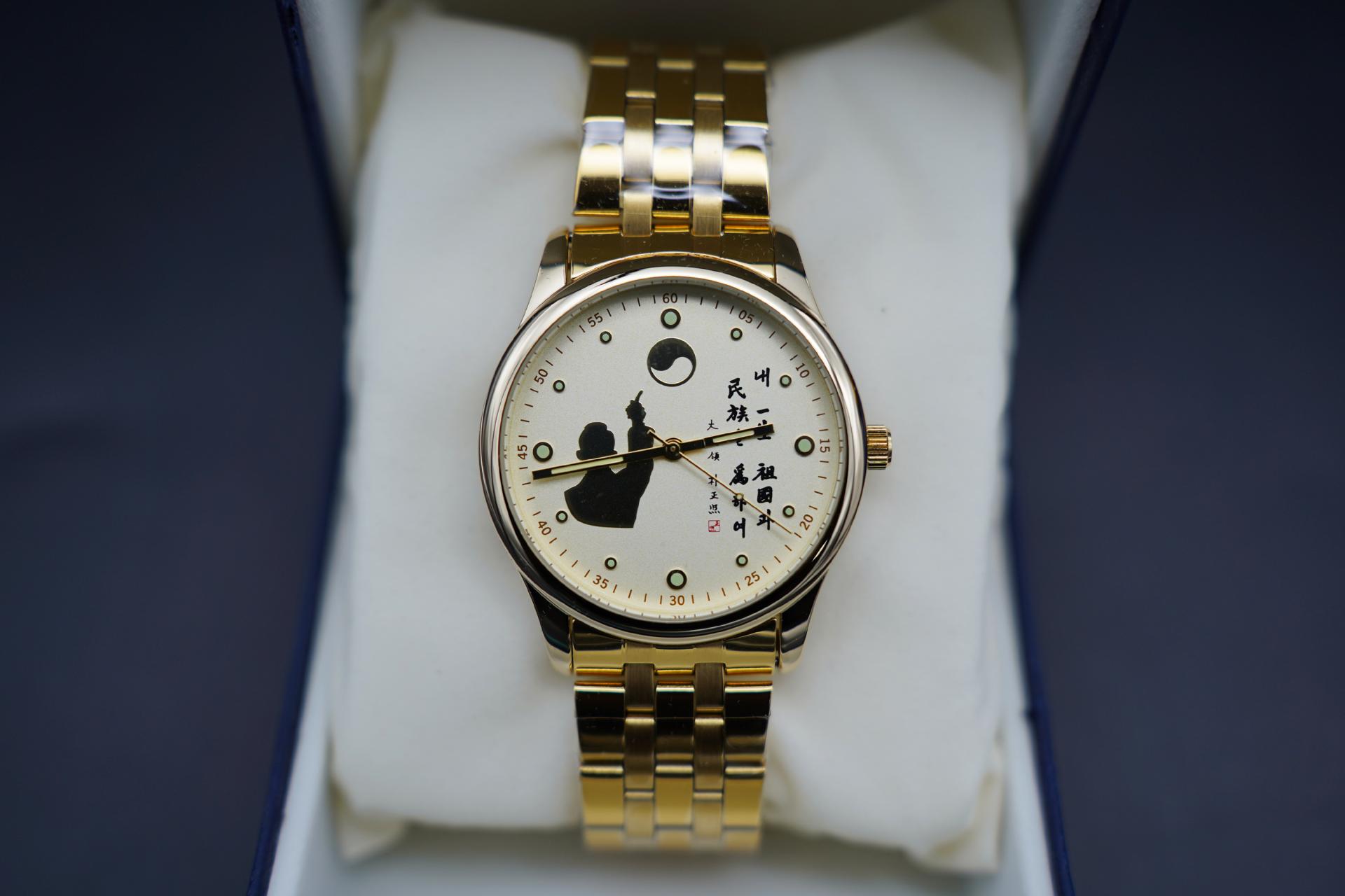 e100c69354d16.jpg